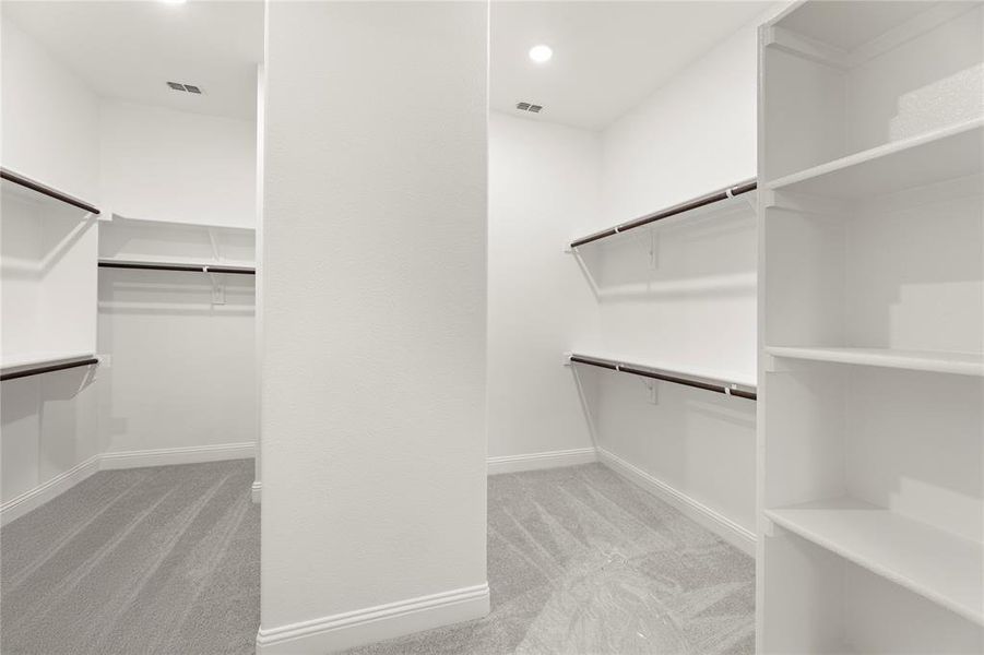 23. 1531 Fairmont - Closet 23. 1531 Fairmont - Closet