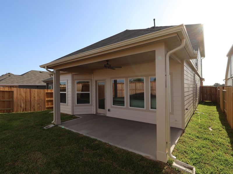 Front exterior of a new home in Summerview, Fulshear, TX, highlighting curb appeal (Image 2). Front exterior of a new home in Summerview, Fulshear, TX, highlighting curb appeal (Image 2).