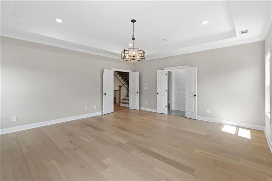 Spacious, unfurnished interior of a new home in Bellwyn, Johns Creek (Image 42).