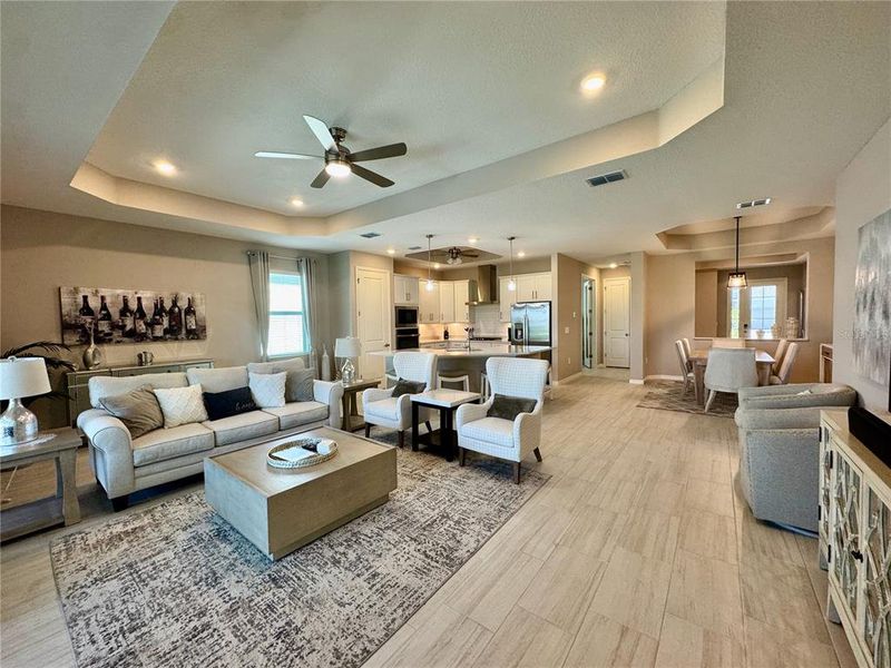 Furnished interior view inside a new home in , Lakewood Ranch (Image 4).