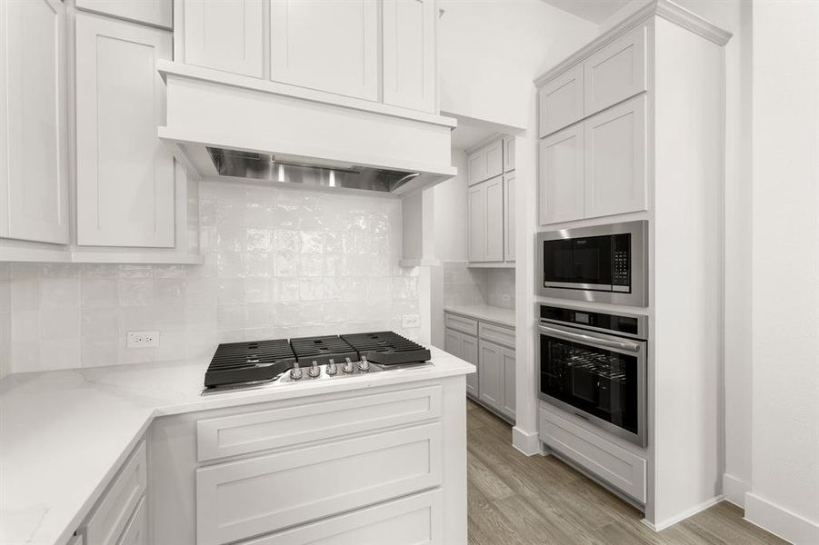 Furnished interior view inside a new home in Sutton Fields, Celina (Image 9).
