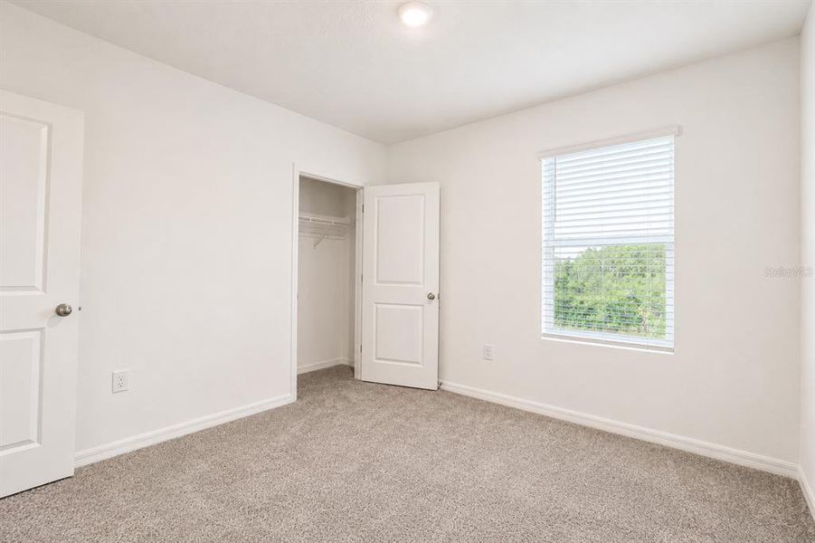 Spacious, unfurnished interior of a new home in Deerbrook, Land O' Lakes (Image 33).