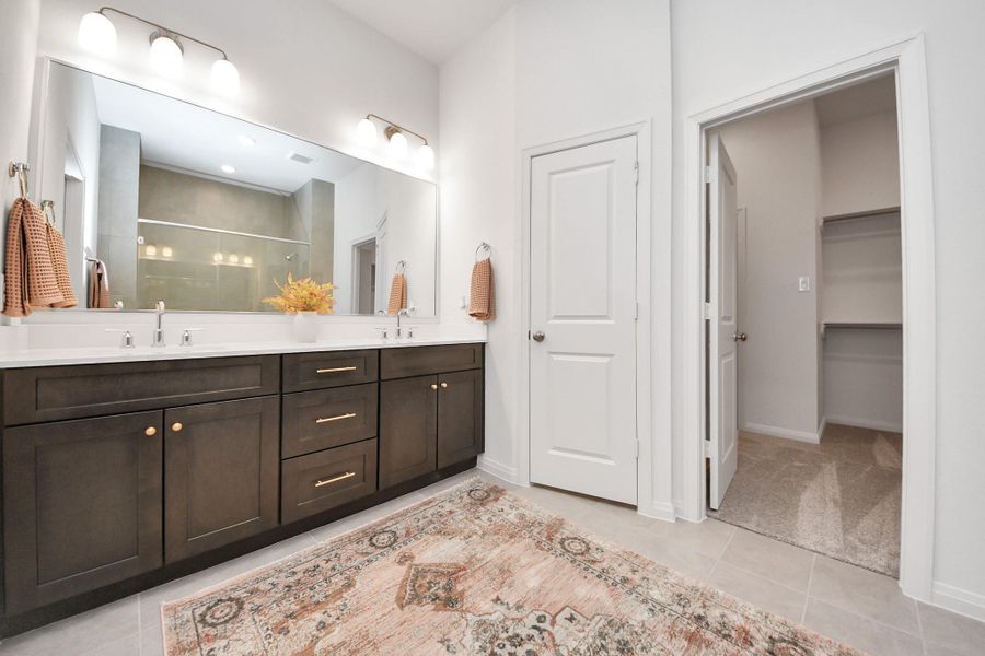 Photos are representative and may not reflect the exact unit.