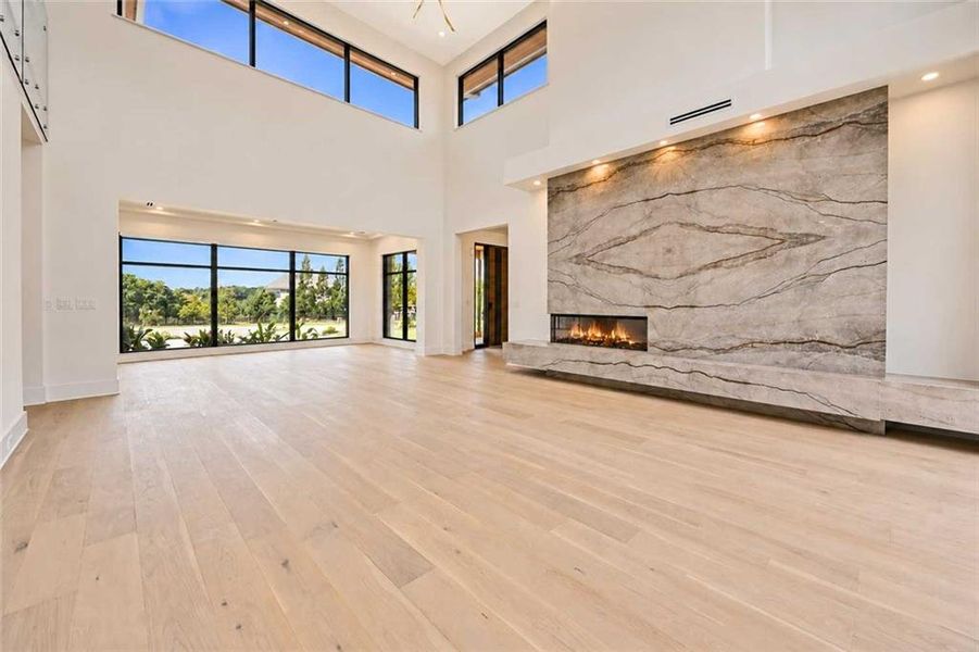 Spacious, unfurnished interior of a new home in , Suwanee (Image 19).