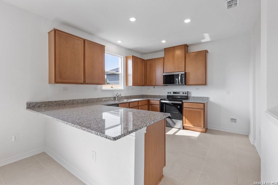 Furnished interior view inside a new home in Southton Cove, San Antonio (Image 7).
