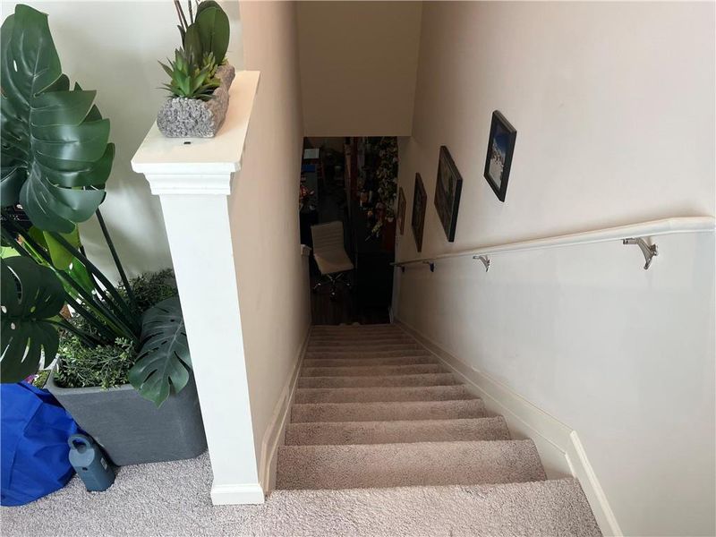 Image 28 of a home in .