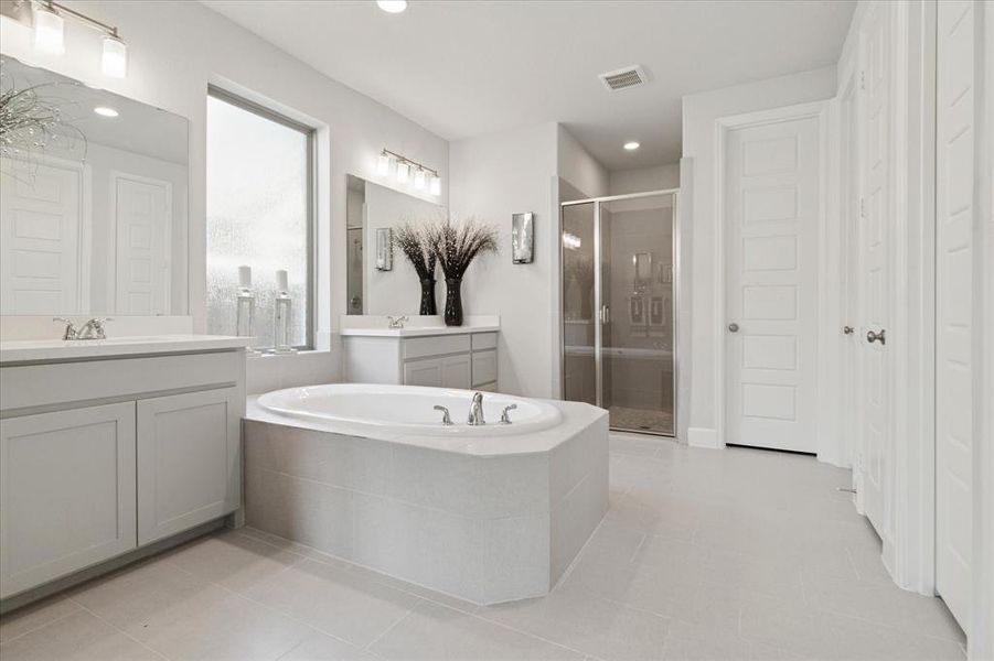 Furnished interior view inside a new home in , Little Elm (Image 14).