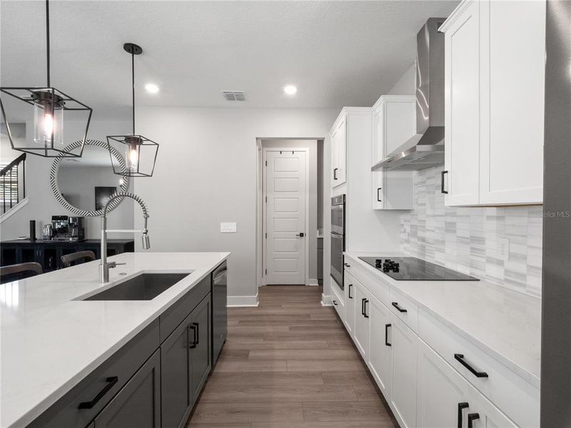 Furnished interior view inside a new home in , Winter Garden (Image 19).