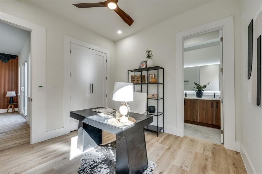 Furnished interior view inside a new home in , Dallas (Image 10). Furnished interior view inside a new home in , Dallas (Image 10).