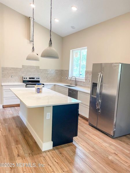 Furnished interior view inside a new home in , Middleburg (Image 7). Furnished interior view inside a new home in , Middleburg (Image 7).