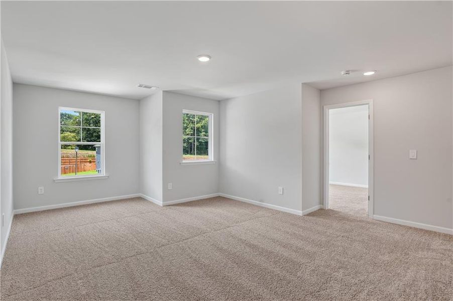 Spacious, unfurnished interior of a new home in Austin Ridge, Commerce (Image 22).
