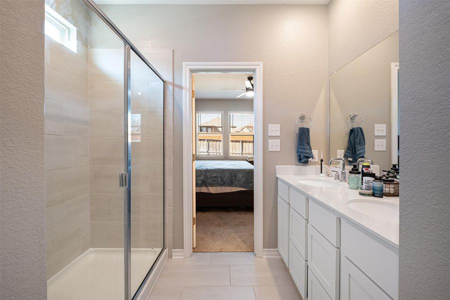 Furnished interior view inside a new home in Sunfield, Buda (Image 30).