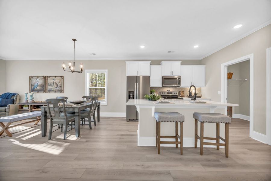 Representative furnished interior of a home built from the Glendale II by Great Southern Homes in White Oak Estates, Conway (Image 8).
