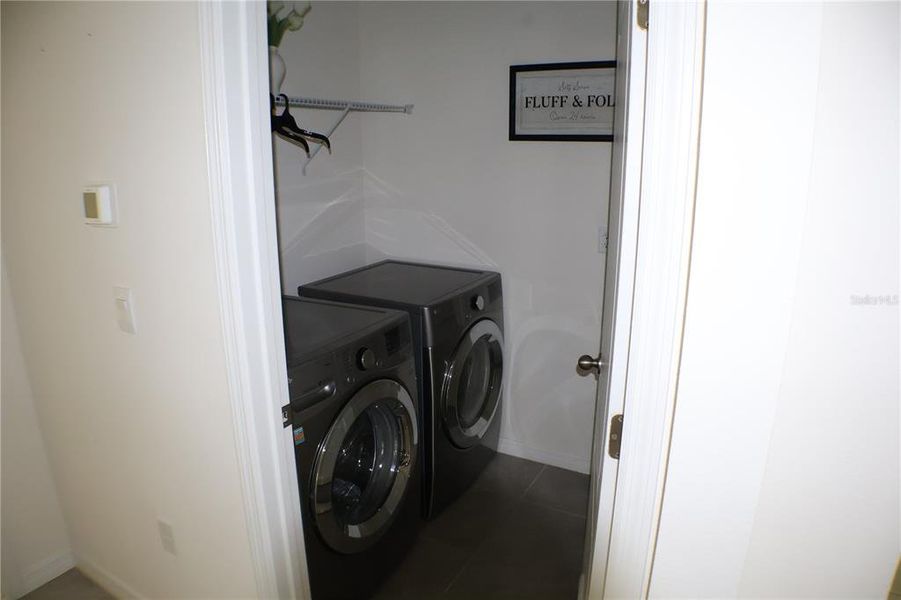 Furnished interior view inside a new home in , Lakeland (Image 5).