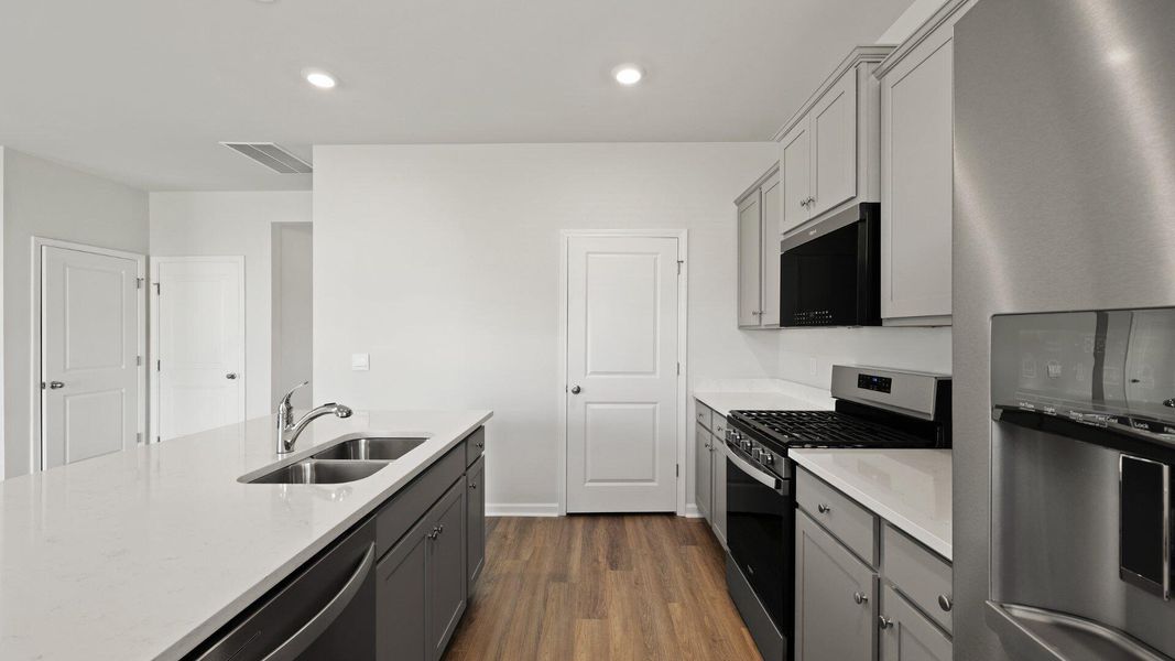 Furnished interior view inside a new home in Settlement at Salamander, North Charleston (Image 7).