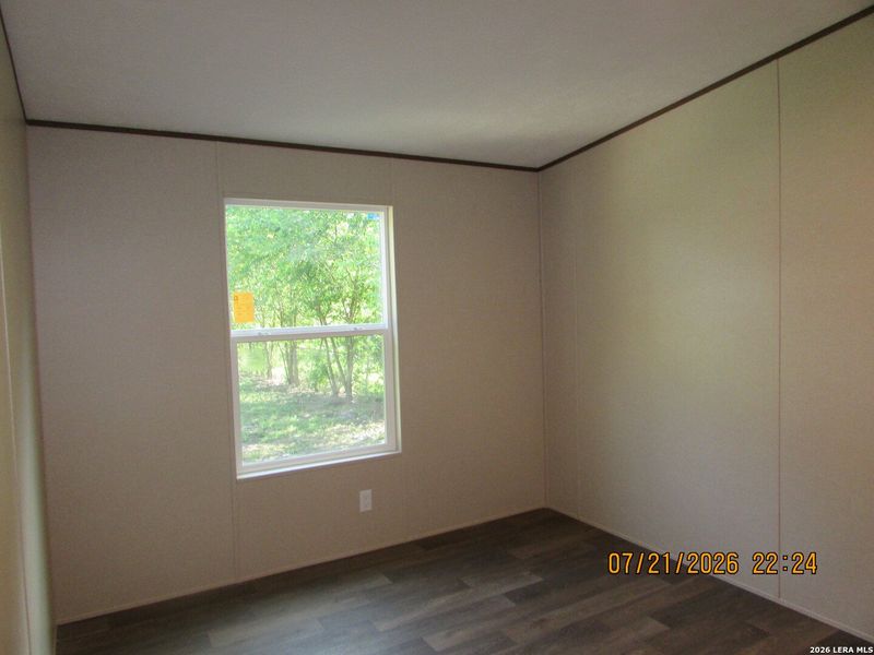 Spacious, unfurnished interior of a new home in , San Antonio (Image 26).