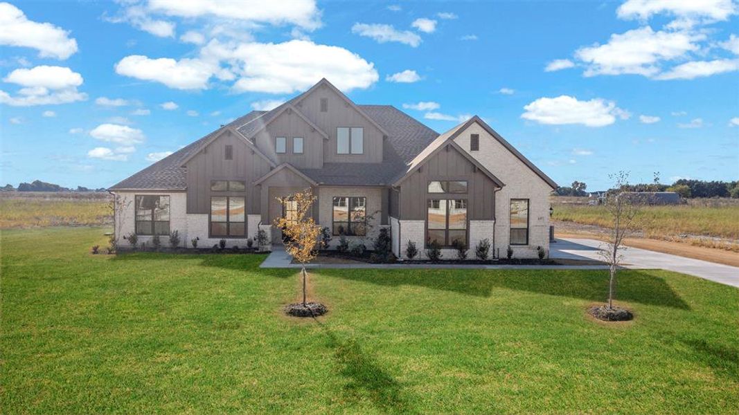 Image 31 of a home in Levante - 1 Acre Lots. Image 31 of a home in Levante - 1 Acre Lots.