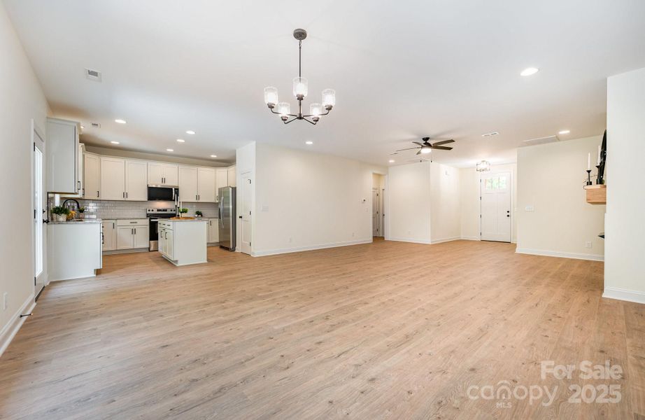 Spacious, unfurnished interior of a new home in , Salisbury (Image 15).