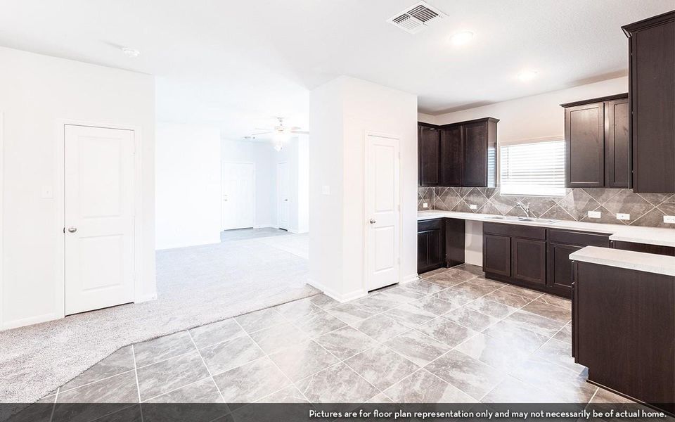 Image 9 of a home in Caney Mills. Image 9 of a home in Caney Mills.