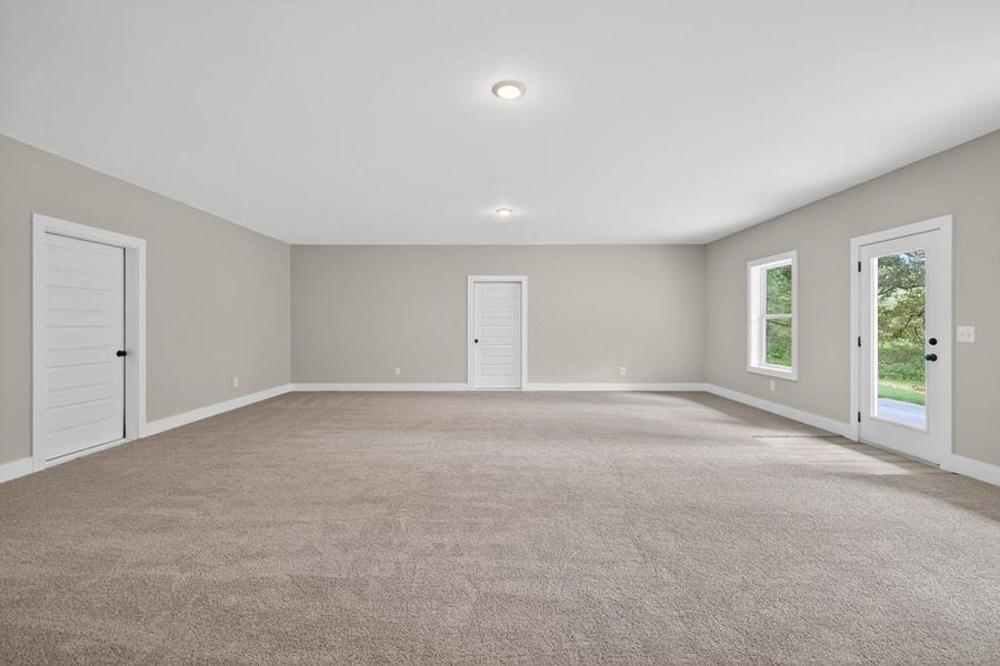 Spacious, unfurnished interior of a new home in , Winder (Image 26).