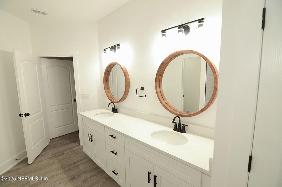 Furnished interior view inside a new home in , Jacksonville (Image 9).