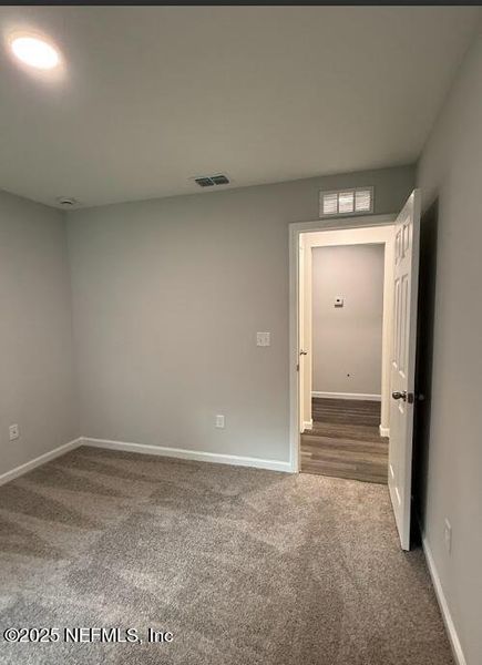 Spacious, unfurnished interior of a new home in , Jacksonville (Image 29).