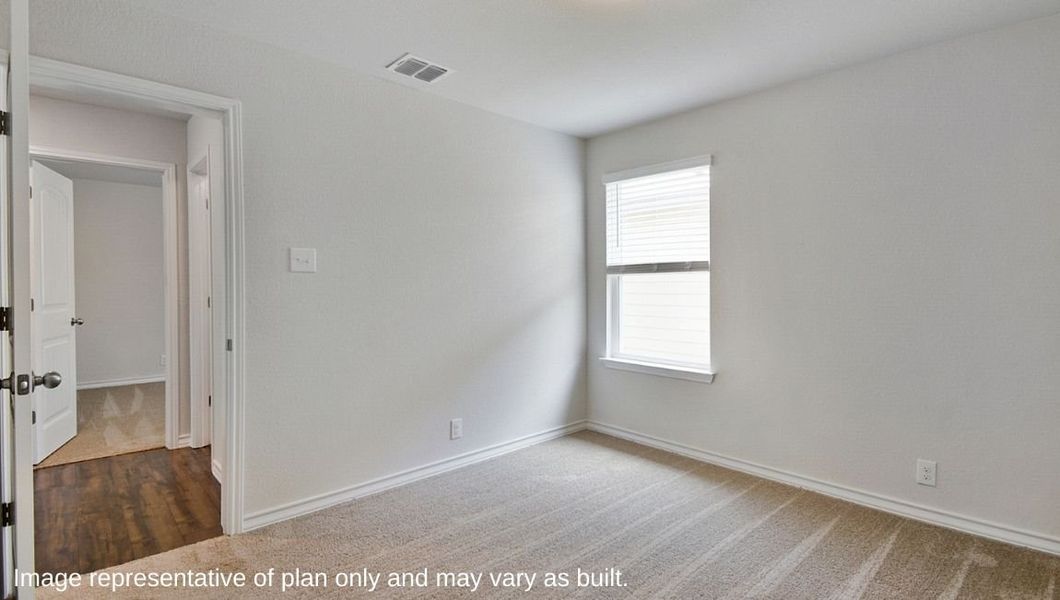 Spacious, unfurnished interior of a new home in Steele Creek, Cibolo (Image 15). Spacious, unfurnished interior of a new home in Steele Creek, Cibolo (Image 15).