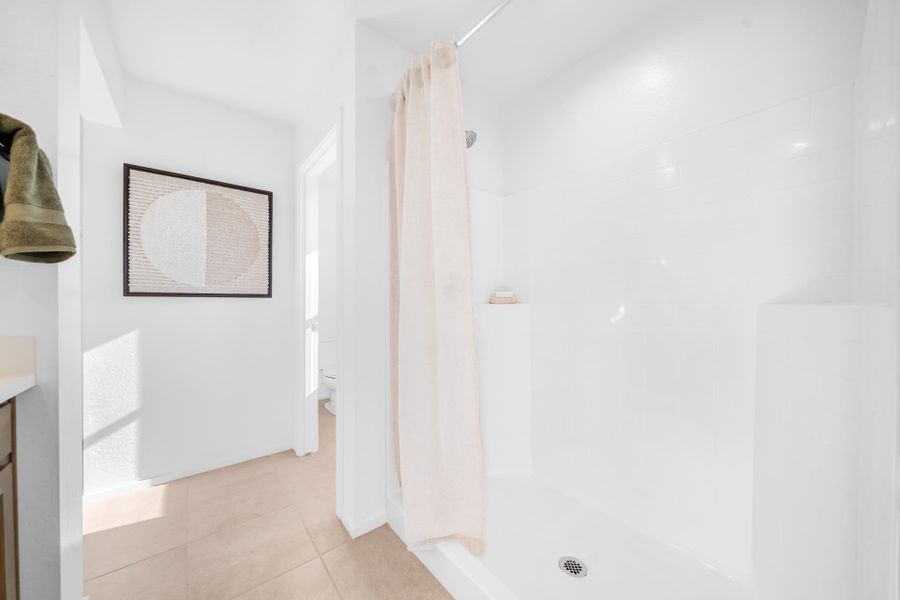 Primary Bathroom Walk-in Shower | Horizon | Wildera – Crest Series | New Homes in San Tan Valley, AZ by Landsea Homes Primary Bathroom Walk-in Shower | Horizon | Wildera – Crest Series | New Homes in San Tan Valley, AZ by Landsea Homes