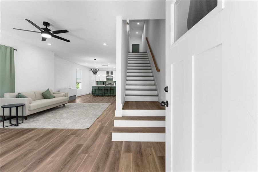 Spacious, unfurnished interior of a new home in , Atlanta (Image 24).