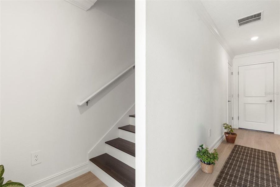 Spacious, unfurnished interior of a new home in Townes at Manhattan Crossing, Tampa (Image 25).