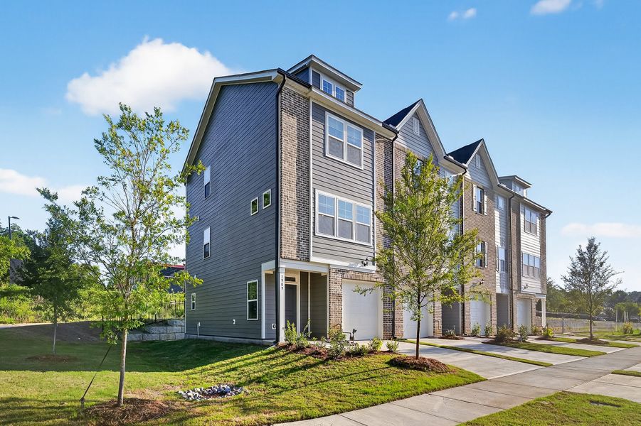 1,708sf New Home in Fuquay Varina, NC.  - Slide 7