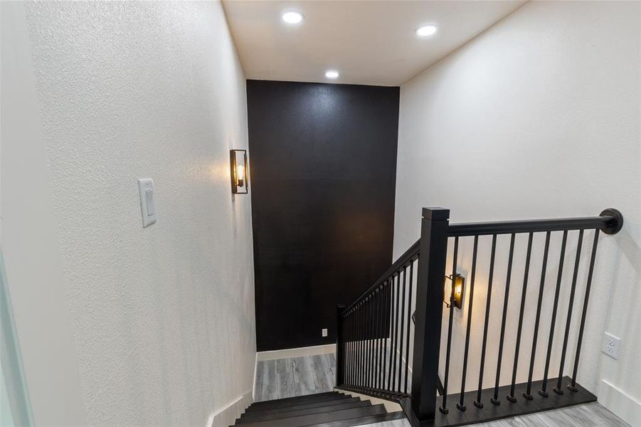 Spacious, unfurnished interior of a new home in , Granbury (Image 18).