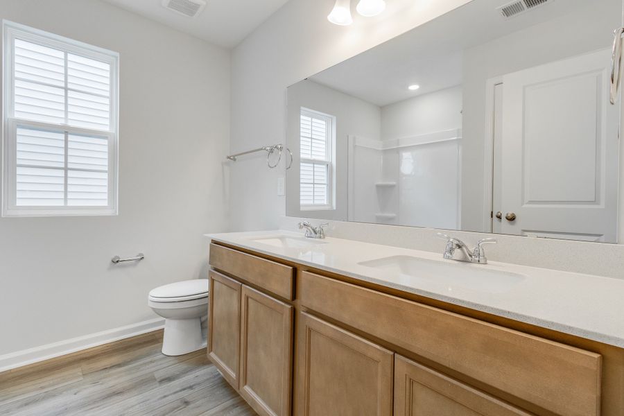 Furnished interior view inside a new home in Ellington, Elgin (Image 14).