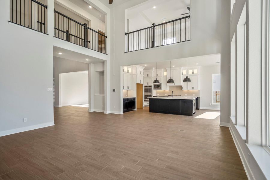 Spacious, unfurnished interior of a new home in Artavia 70′ Lots, Conroe (Image 29).