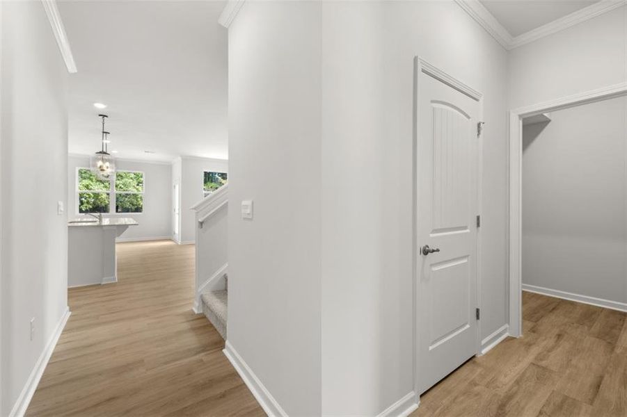 Spacious, unfurnished interior of a new home in Fairway 17 at Mirror Lake, Villa Rica (Image 32).