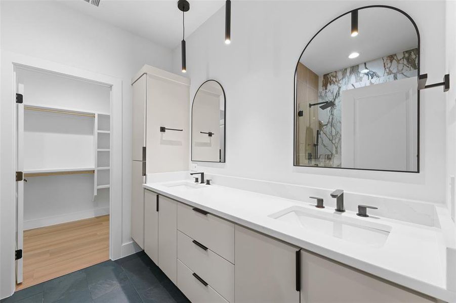 Furnished interior view inside a new home in , Glenn Heights (Image 8). Furnished interior view inside a new home in , Glenn Heights (Image 8).