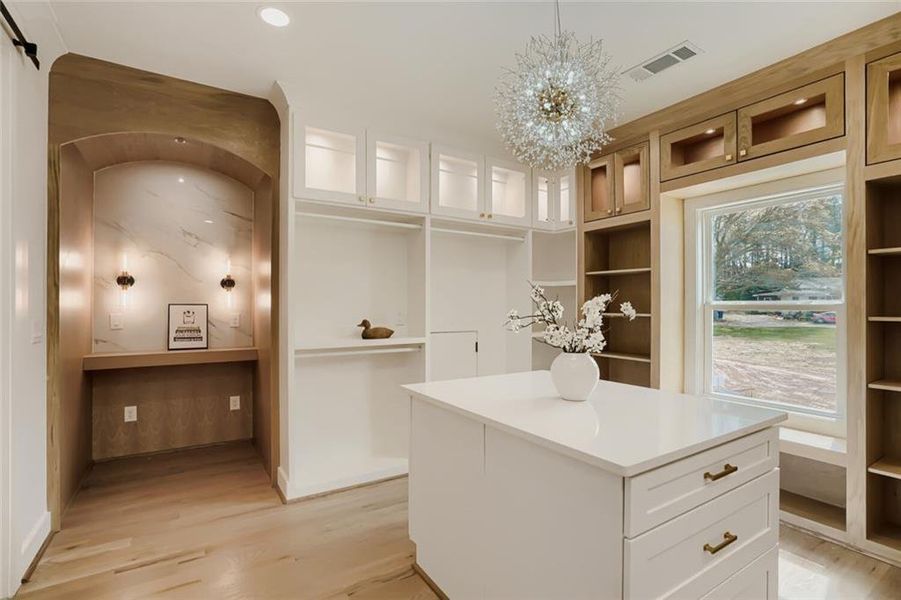 Furnished interior view inside a new home in , Grayson (Image 11).