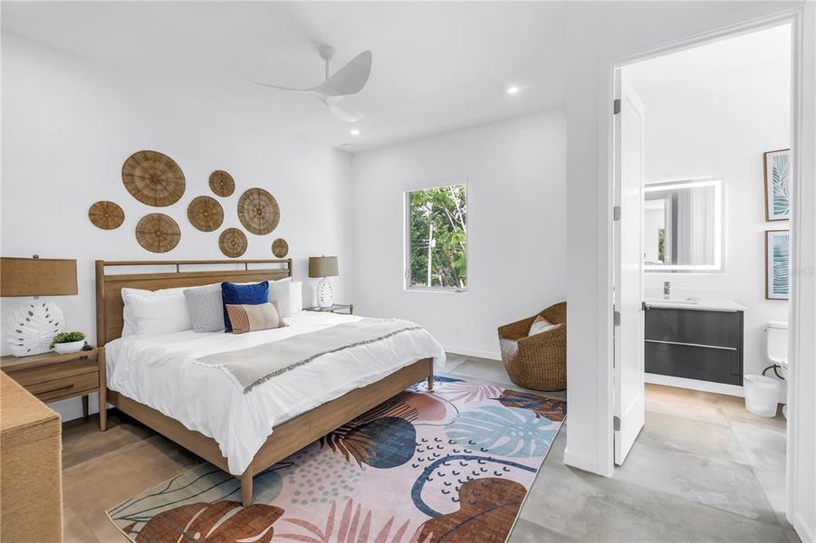 Furnished interior view inside a new home in , Sarasota (Image 41).