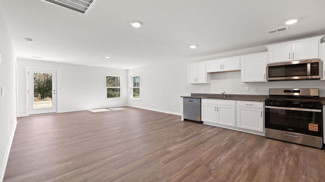 Image 25 of a home in Cloverdale Hills.