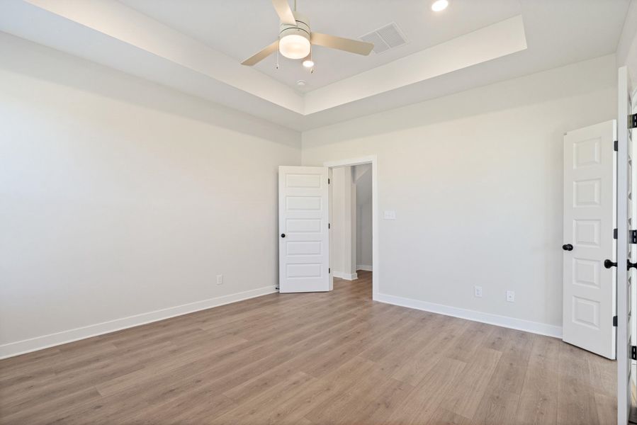 Spacious, unfurnished interior of a new home in Villages of Green Meadows, Munford (Image 19).