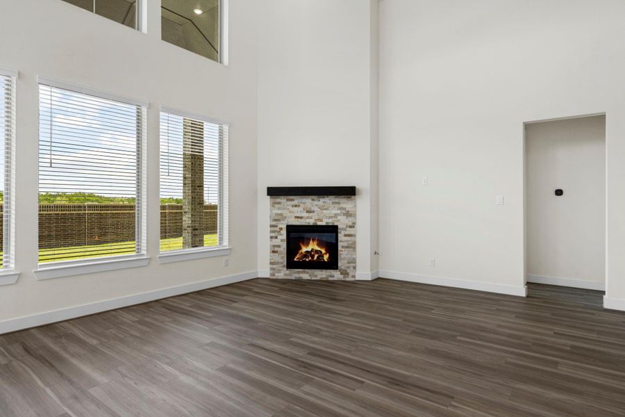 Spacious, unfurnished interior of a new home in Coastal Point, League City (Image 8). Spacious, unfurnished interior of a new home in Coastal Point, League City (Image 8).