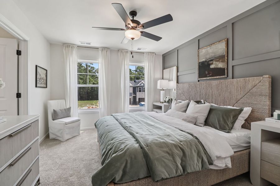 Representative furnished interior of a home built from the South Wind by Stanley Martin Homes in Walkers Trail, Lexington (Image 25).