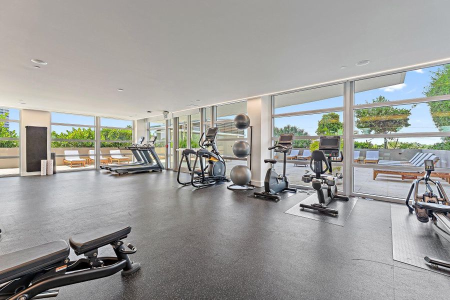 3100NOceanDr-906- Gym 2 3100NOceanDr-906- Gym 2