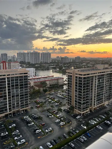 Condo located in Hallandale Beach, FL showcasing its design and architecture (Image 20).