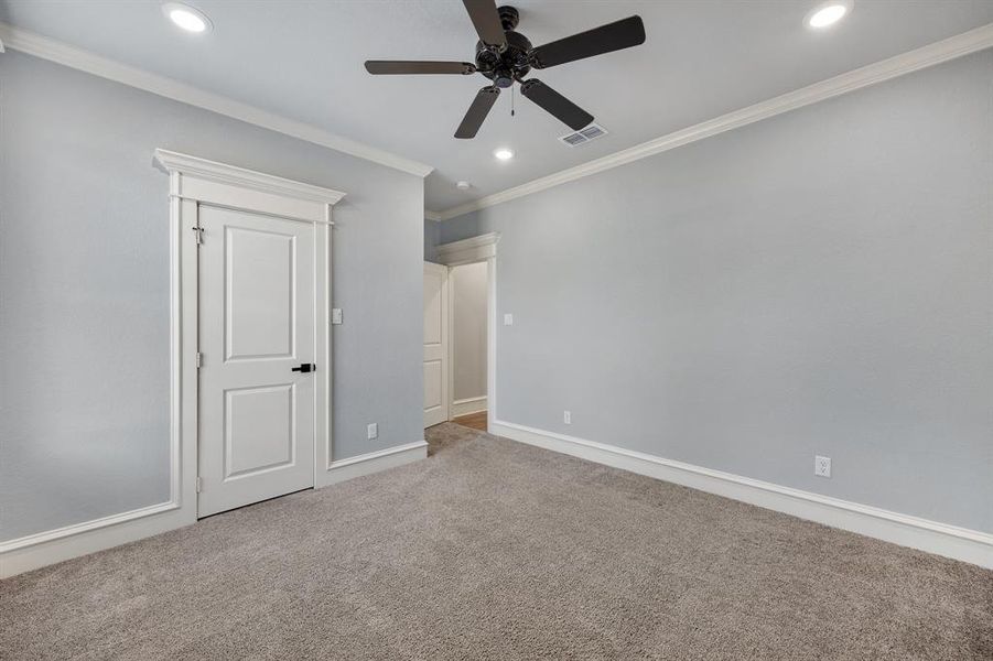 Spacious, unfurnished interior of a new home in , Tyler (Image 28).