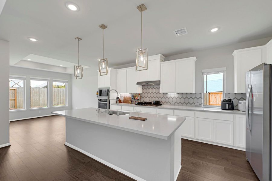 Image 19 of a home in Towne Lake 60'. Image 19 of a home in Towne Lake 60'.