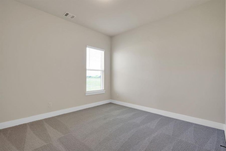 Spacious, unfurnished interior of a new home in Springside Estates II, Waxahachie (Image 24). Spacious, unfurnished interior of a new home in Springside Estates II, Waxahachie (Image 24).