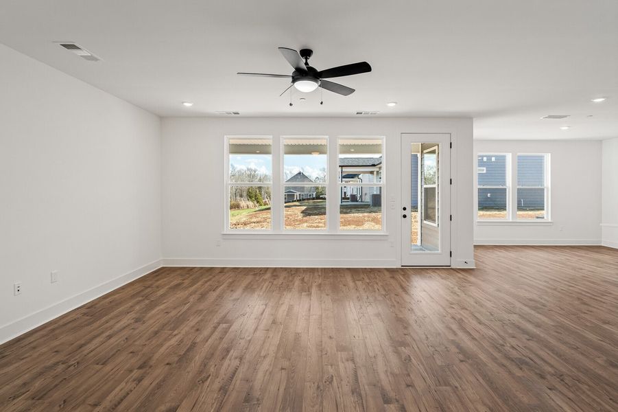 New Home in Smyrna, TN.  - Slide 9