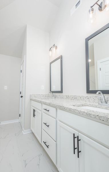 Representative furnished interior of a home built from the Hickory w/ Bonus Rm by Nason Homes in Woodland Farms, Dickson (Image 11). Representative furnished interior of a home built from the Hickory w/ Bonus Rm by Nason Homes in Woodland Farms, Dickson (Image 11).