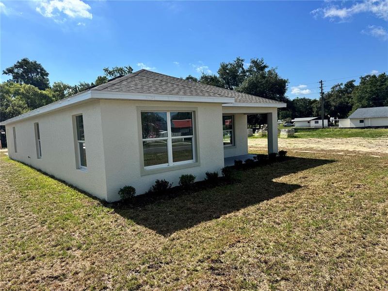 Exterior details and patio area of a home in , Zephyrhills (Image 40). Exterior details and patio area of a home in , Zephyrhills (Image 40).